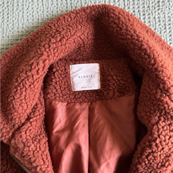 Cozy Teddy Jacket - Picture 2 of 4